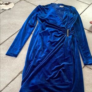 Elegant Blue Velvet Dress